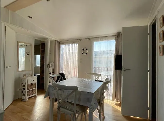 Up To 5 Persons * Knokke-Heist